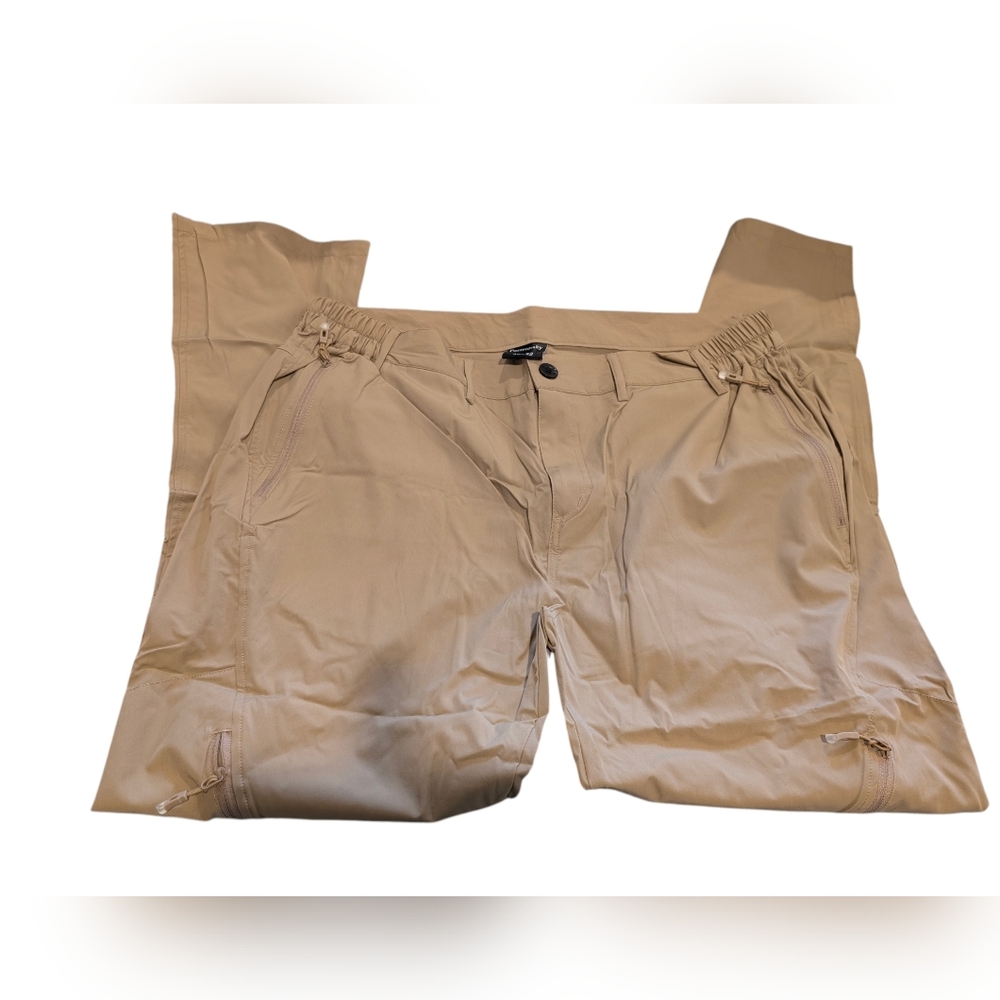 Men's Classic Hiking Pants in Tan - Picture 2 of 4